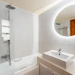 Отель Kaminos Wellness &