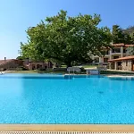 Kaminos Wellness & Hotel 4*