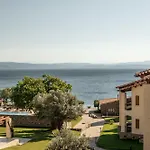 Kaminos Wellness & Límni