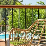 Kaminos Wellness & 4* Limni (Evia)