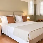 Kaminos Wellness & Отель