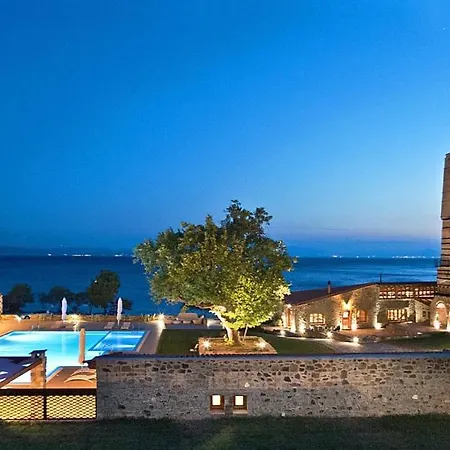 Hotel Kaminos Evia