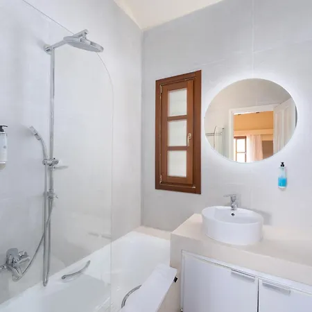 Kaminos Evia Hotel 4*