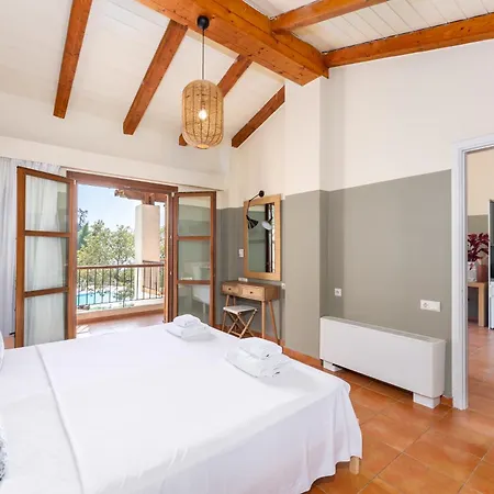 Kaminos Evia 4* Límni