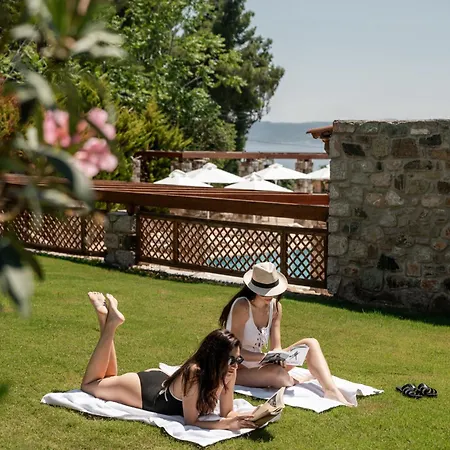 Kaminos Wellness & Hotel 4*