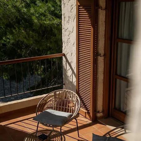 Kaminos Evia 4*