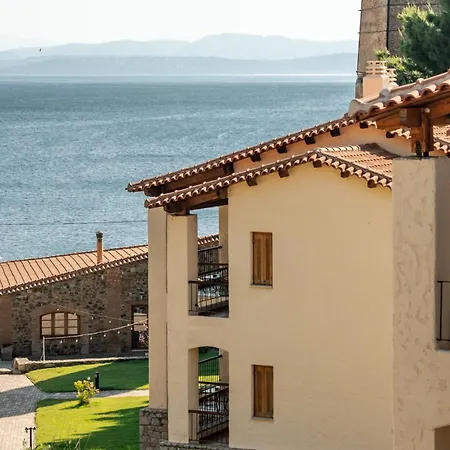 Kaminos Evia Отель Limni (Evia)