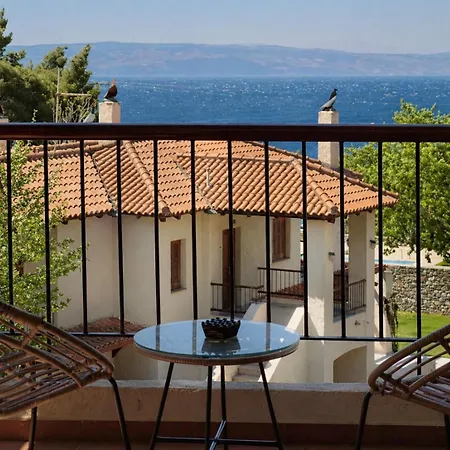 Kaminos Wellness & 4*
