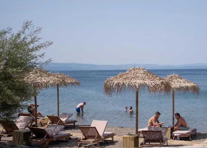 Kaminos Evia 4* Λίμνη