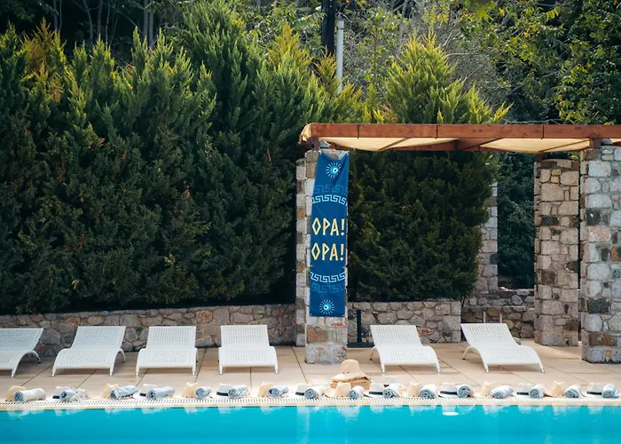 Kaminos Evia Ξενοδοχείο 4*